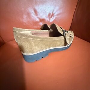 🔥Tan Suede Loafers with Bow Flap Detail